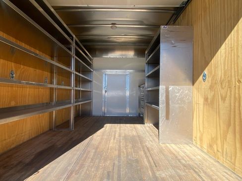 Used 2021 GMC Savana 3500 w/ Power Convenience Package image 7