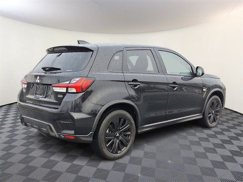 Used 2024 Mitsubishi Outlander Sport LE image 9