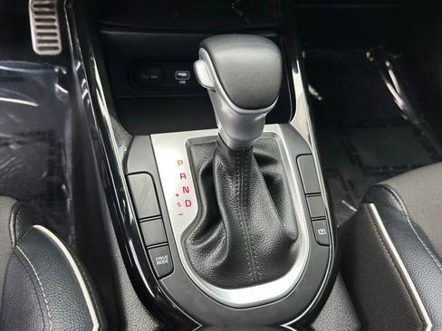Certified 2022 Kia Forte GT-Line w/ GT-Line Premium Package FWD image 29