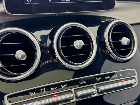 Used 2018 Mercedes-Benz C 300 C 300 w/ Premium Package image 16