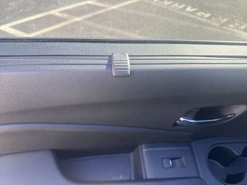 Used 2022 Honda Pilot Special Edition image 42