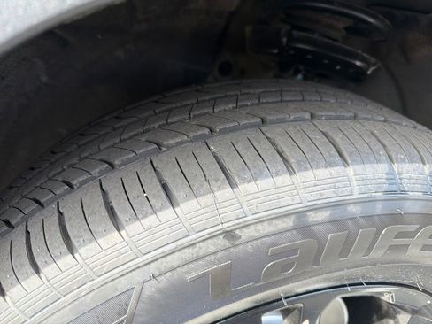 Used 2023 GMC Terrain AT4 image 29