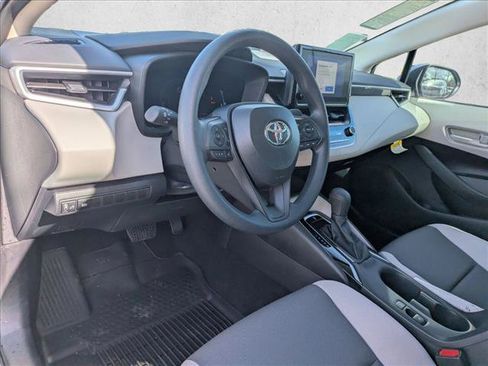 Used 2026 Toyota Corolla LE FWD image 3