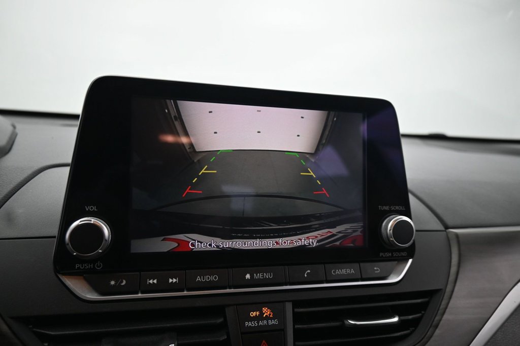 Used 2023 Nissan Altima 2.5 SV FWD image 18