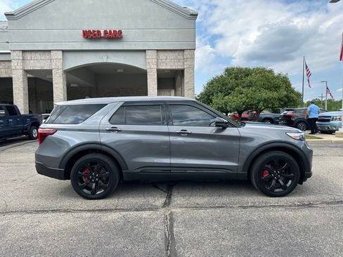 Used 2022 Ford Explorer ST w/ Equipment Group 401A AWD/4WD image 8