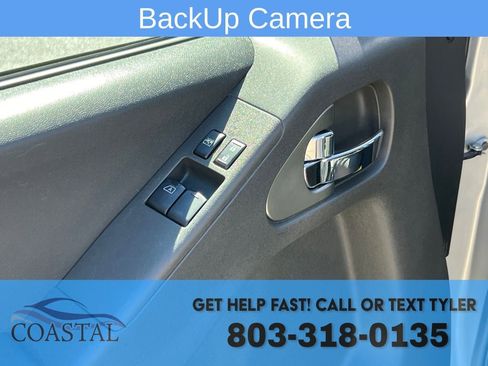 Used 2018 Nissan Frontier SV image 7