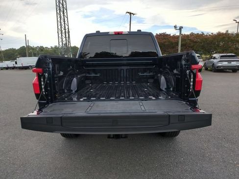 Used 2023 Ford F150 Lightning Lariat AWD/4WD image 31
