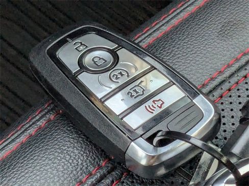 Used 2024 Ford Expedition Limited image 41