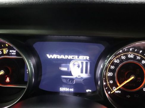Used 2018 Jeep Wrangler Unlimited Sport S AWD/4WD image 19