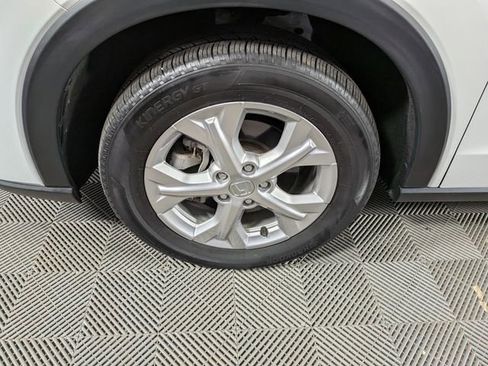 Used 2023 Honda HR-V LX image 33