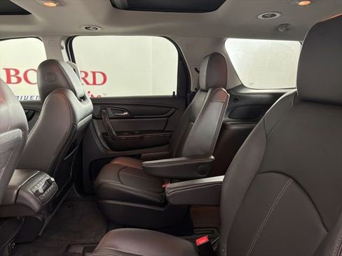 Used 2017 GMC Acadia Limited SLT AWD/4WD image 13