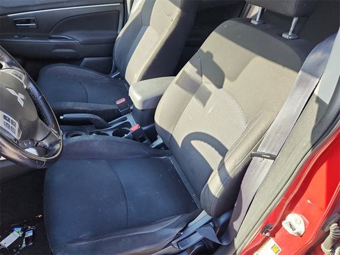 Used 2011 Mitsubishi Outlander Sport ES image 16