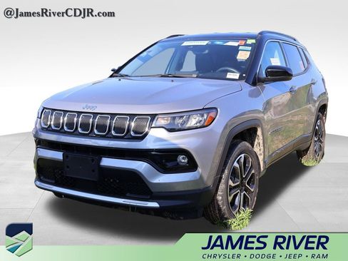 Used 2022 Jeep Compass Limited AWD/4WD image 4