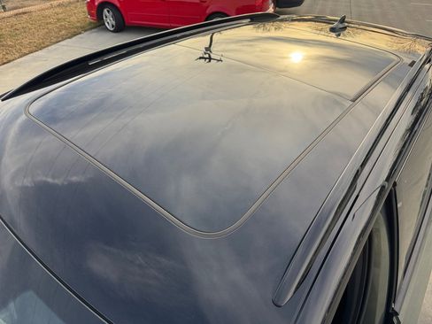 New 2026 Volkswagen Tiguan SE R-Line image 21