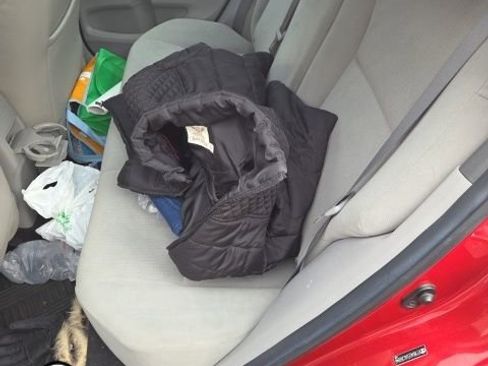 Used 2010 Toyota Corolla LE image 6