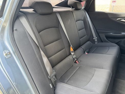 Used 2023 Chevrolet Malibu LS image 18
