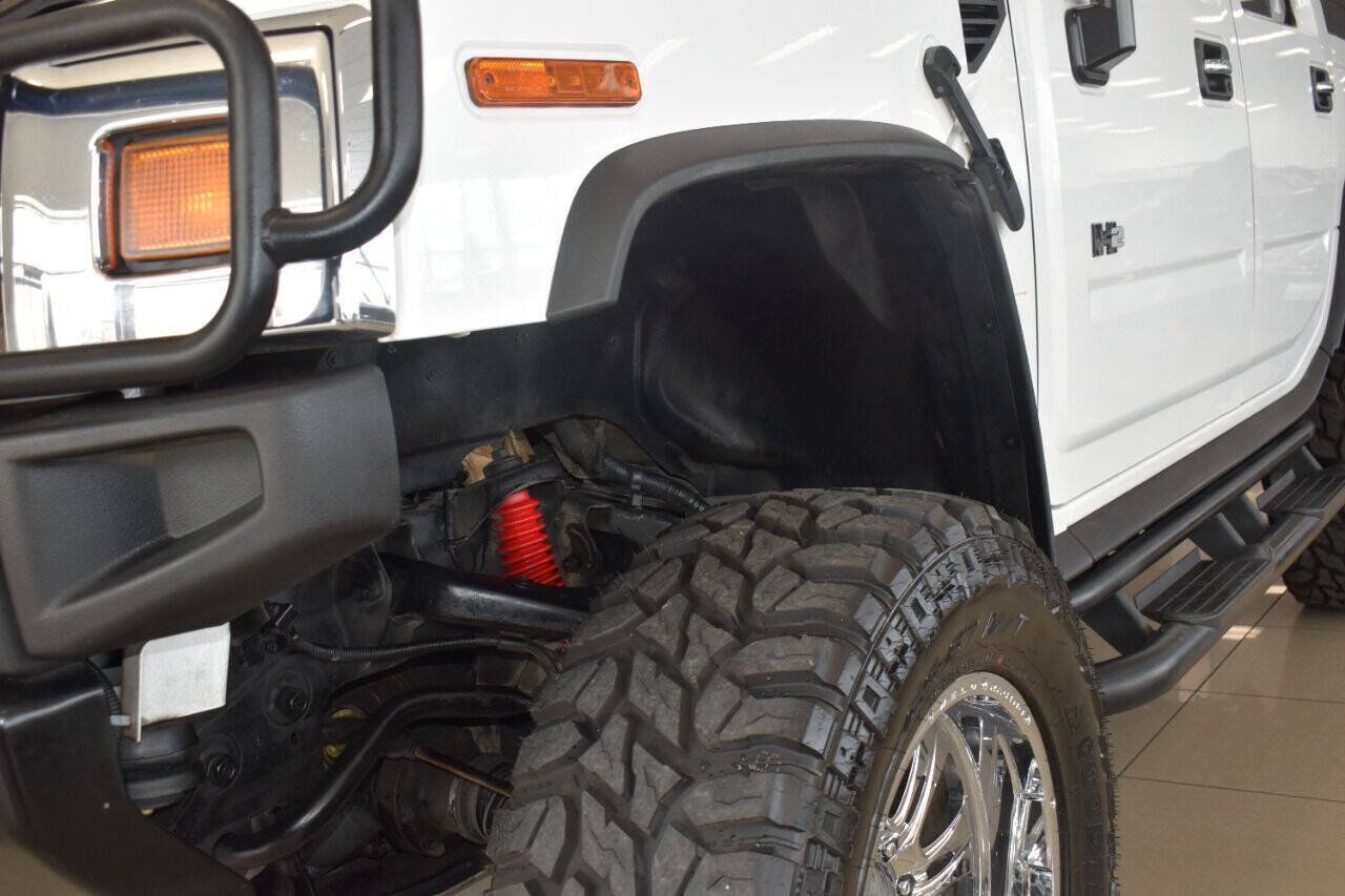 Used 2003 HUMMER H2 w/ Preferred Equipment Group AWD/4WD image 14