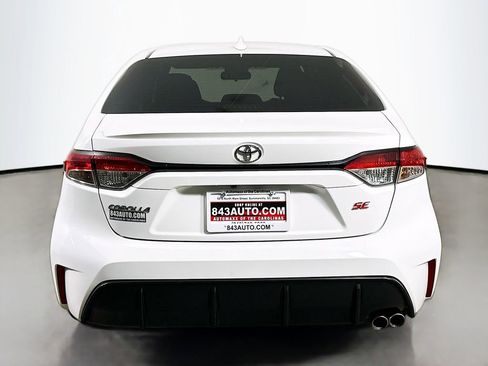 Used 2024 Toyota Corolla SE image 6