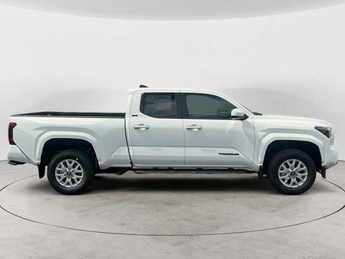 New 2026 Toyota Tacoma SR5 AWD/4WD image 6