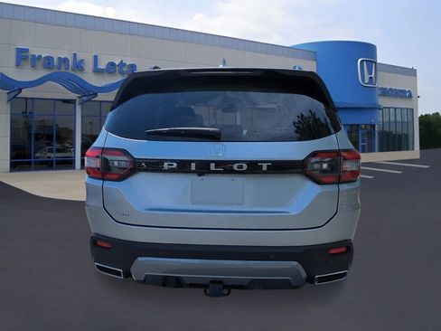 New 2026 Honda Pilot EX-L image 4