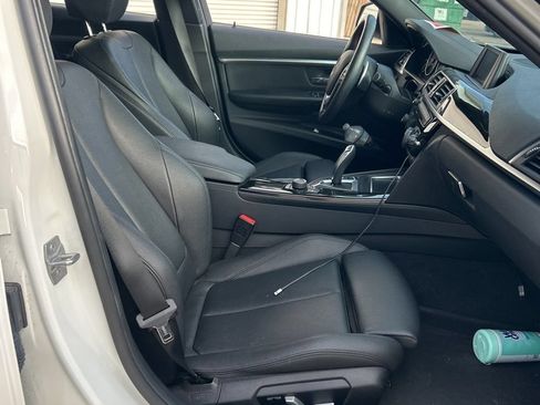 Used 2018 BMW 330e RWD image 6