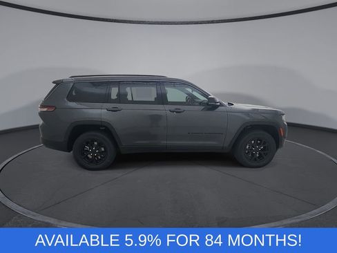 New 2026 Jeep Grand Cherokee L 4WD image 9