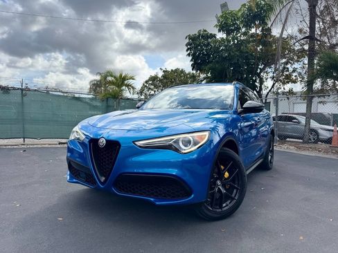 Used 2019 Alfa Romeo Stelvio Sport w/ Quick Order Package 22K Sport image 2