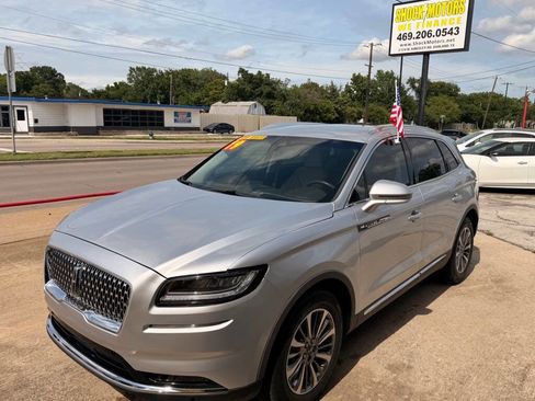 Used 2019 Lincoln Nautilus Select FWD image 1