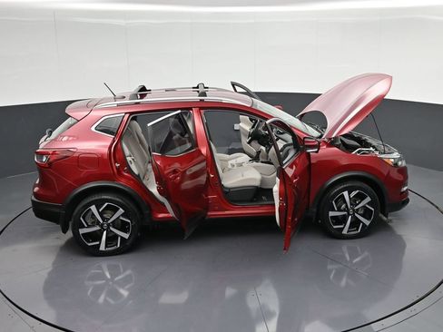 Used 2021 Nissan Rogue Sport SL FWD image 42