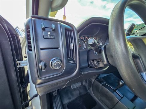 Used 2016 Chevrolet Silverado 2500 W/T AWD/4WD image 18