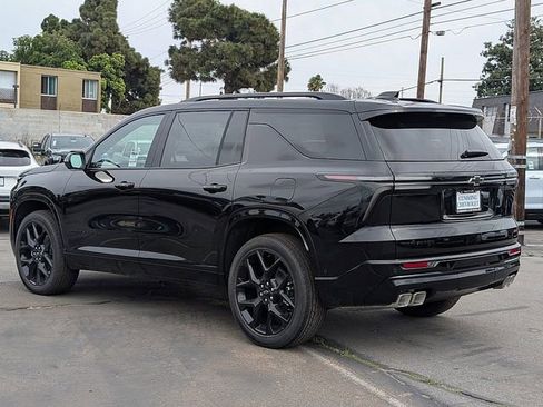 New 2026 Chevrolet Traverse RS image 10