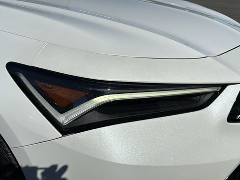 Used 2023 Acura Integra A-Spec image 9