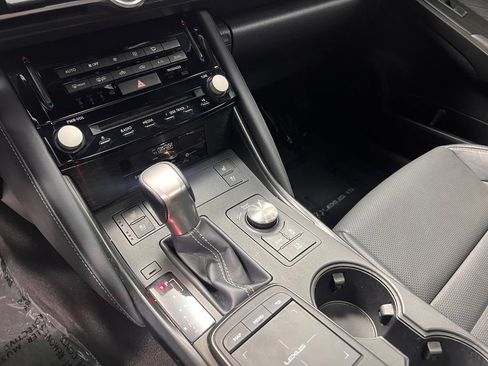 Used 2021 Lexus IS 350 F Sport w/ Dynamic Handling Package RWD image 13