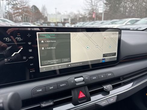 New 2025 Kia K4 GT-Line Turbo image 3