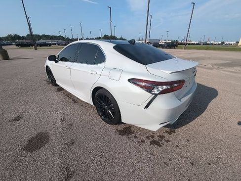 Used 2024 Toyota Camry XSE w/ Navigation Package FWD image 9