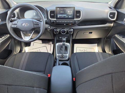 New 2026 Hyundai Venue SEL FWD image 15