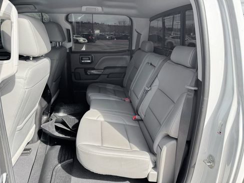 Used 2018 GMC Sierra 1500 SLT image 25