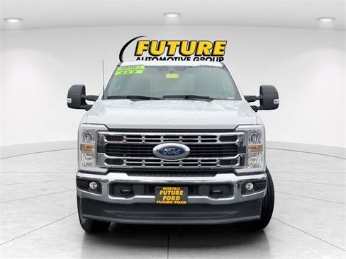 Certified 2024 Ford F250 XLT image 6