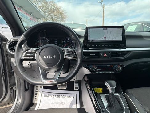 Used 2023 Kia Forte GT-Line w/ GT-Line Premium Package FWD image 22