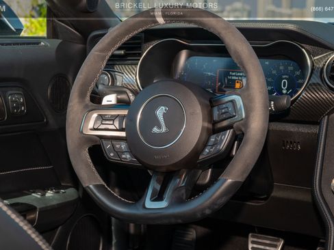 Used 2021 Ford Mustang Shelby GT500 w/ Technology Package image 17