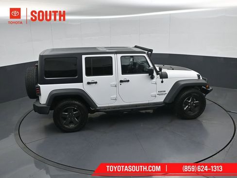 Used 2017 Jeep Wrangler Unlimited Sport w/ Quick Order Package 24S AWD/4WD image 45