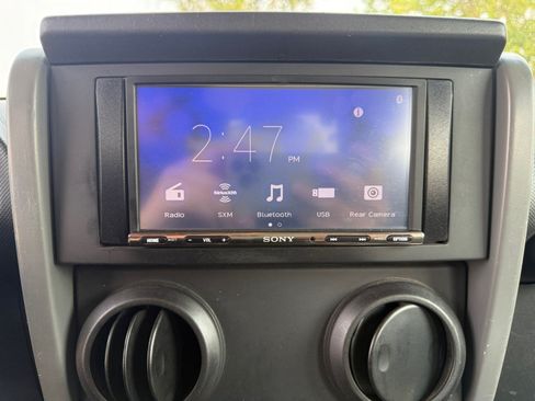 Used 2008 Jeep Wrangler X AWD/4WD image 26