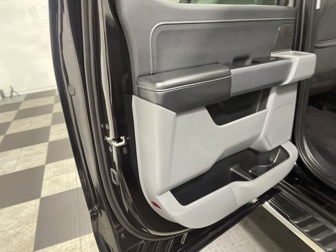 Used 2025 Ford F150 XLT w/ Equipment Group 301A Standard image 15