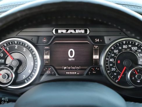 Used 2020 RAM 1500 Laramie image 28