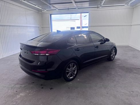 Used 2018 Hyundai Elantra SEL w/ Cargo Package FWD image 5