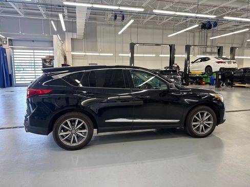 Used 2019 Acura RDX AWD w/ Technology Package image 4