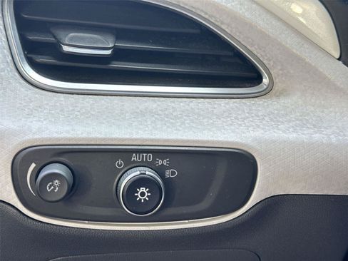 Used 2017 Chevrolet Bolt LT FWD image 22
