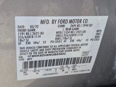 Used 2022 Ford Explorer XLT w/ Equipment Group 202A AWD/4WD image 24