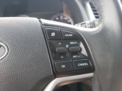 Used 2016 Hyundai Tucson Sport AWD/4WD image 23