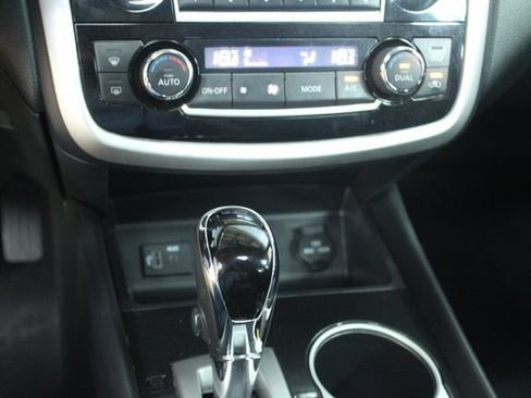 Used 2018 Nissan Altima 2.5 SV FWD image 20